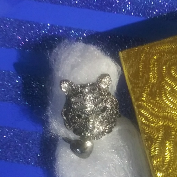 Glittery Glowing Eyed Black Panther Heart Ring NWT - Picture 3 of 6